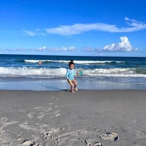 Meet your Posher, Reyna